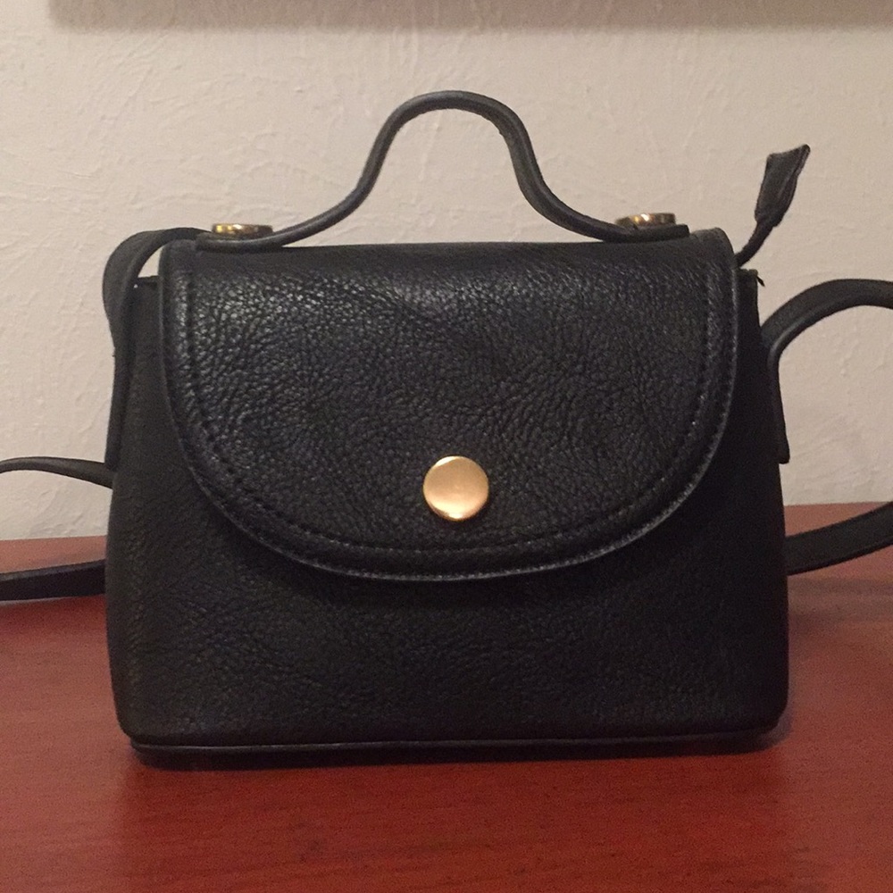 Black purse